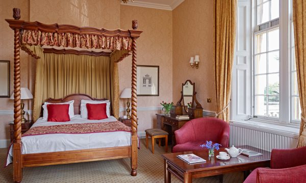 Dumbleton Hall Four Poster Bedroom